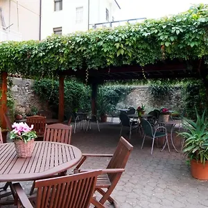 villa-gioiosa.hotelitalianriviera.com/