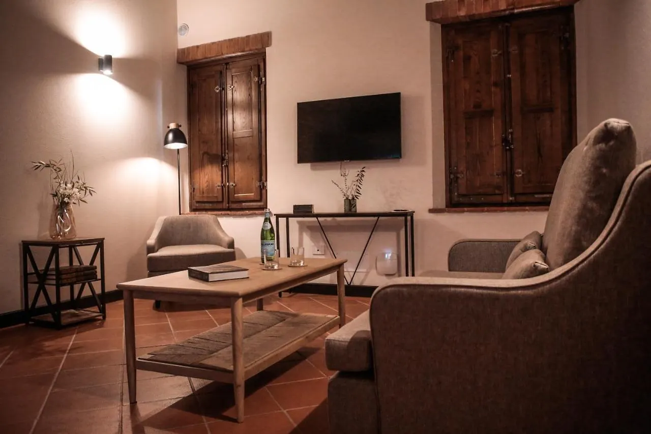 Отель Borgo San Vincenzo Монтепульчано