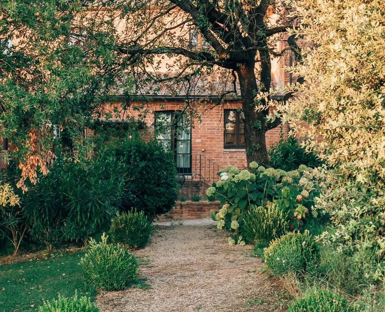 Отель Borgo San Vincenzo Монтепульчано 4*,  Италия